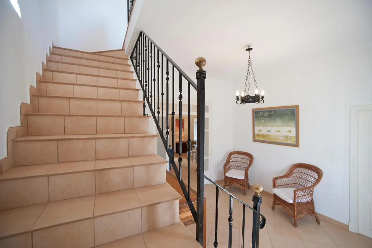 Can Alou, Village House With Mediterranean Charme Felanitx