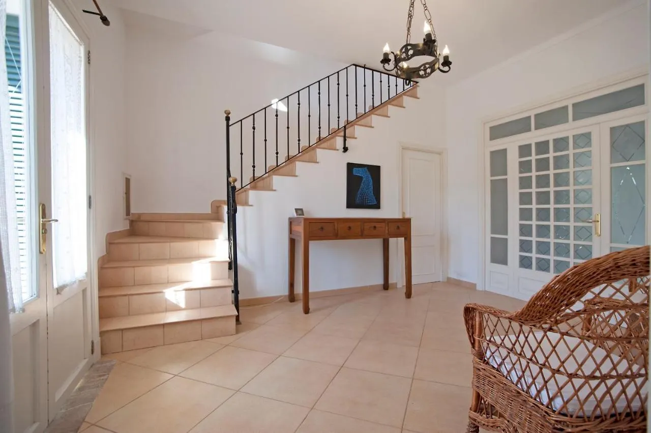 Tatil Evi Can Alou, Village House With Mediterranean Charme Felanitx