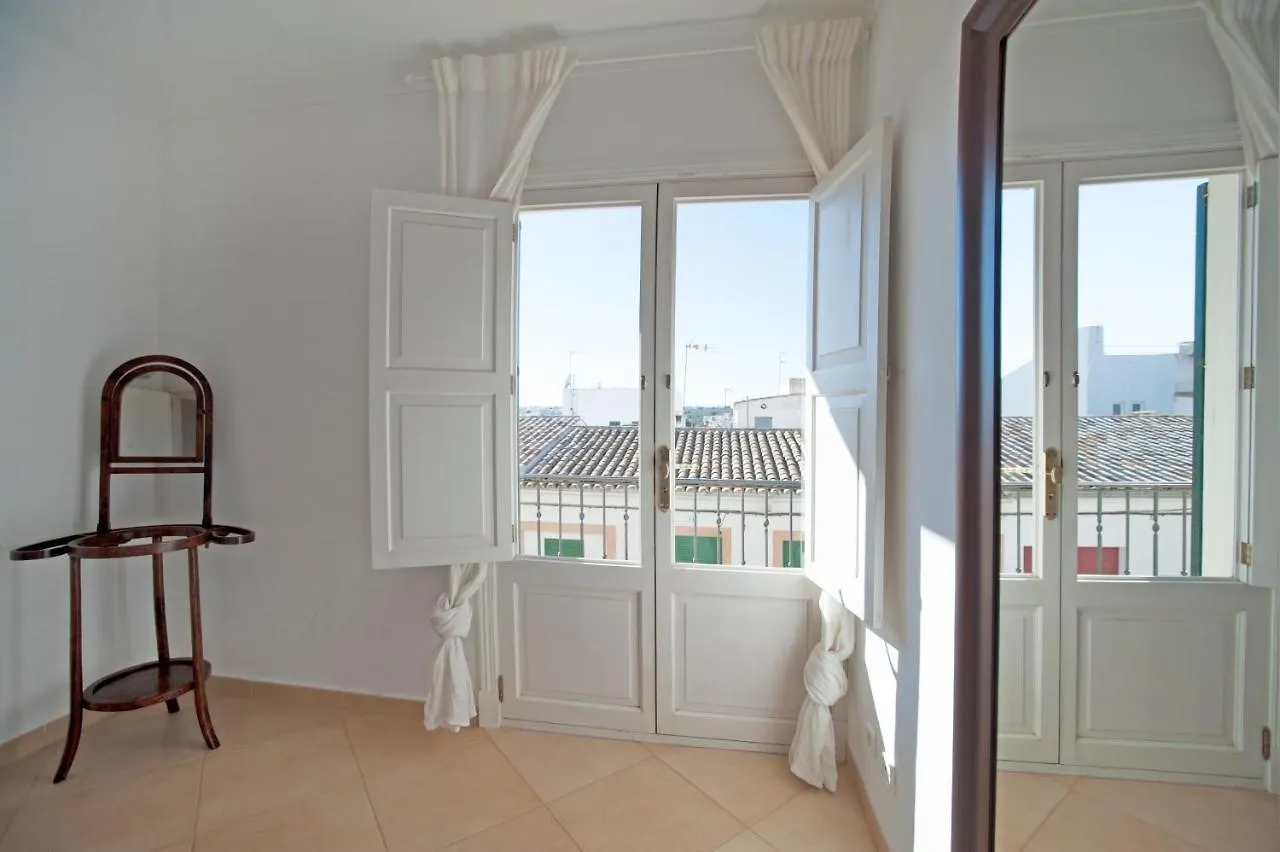 Holiday home Can Alou, Village House With Mediterranean Charme Felanitx