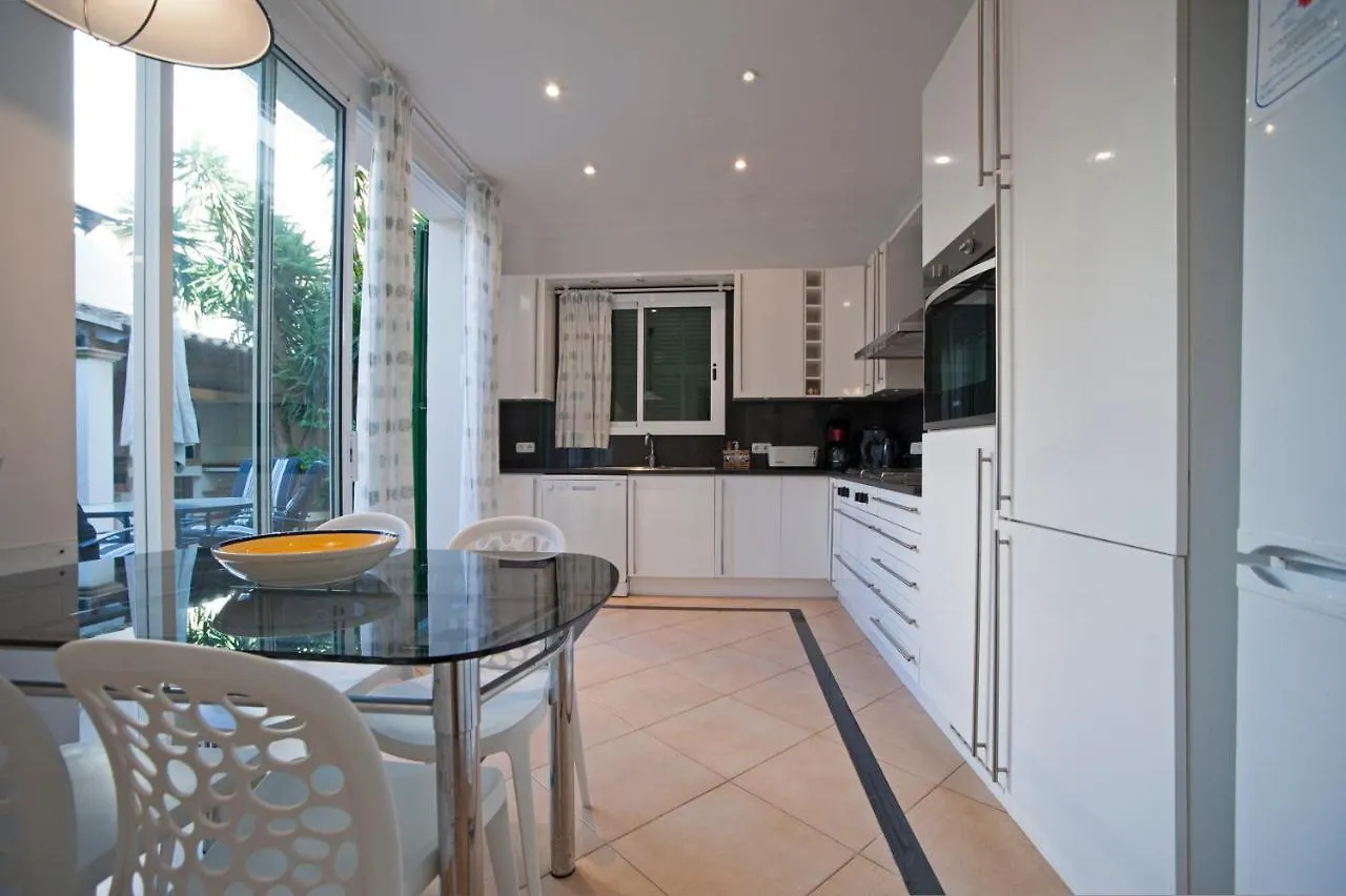 Holiday home Can Alou, Village House With Mediterranean Charme Felanitx